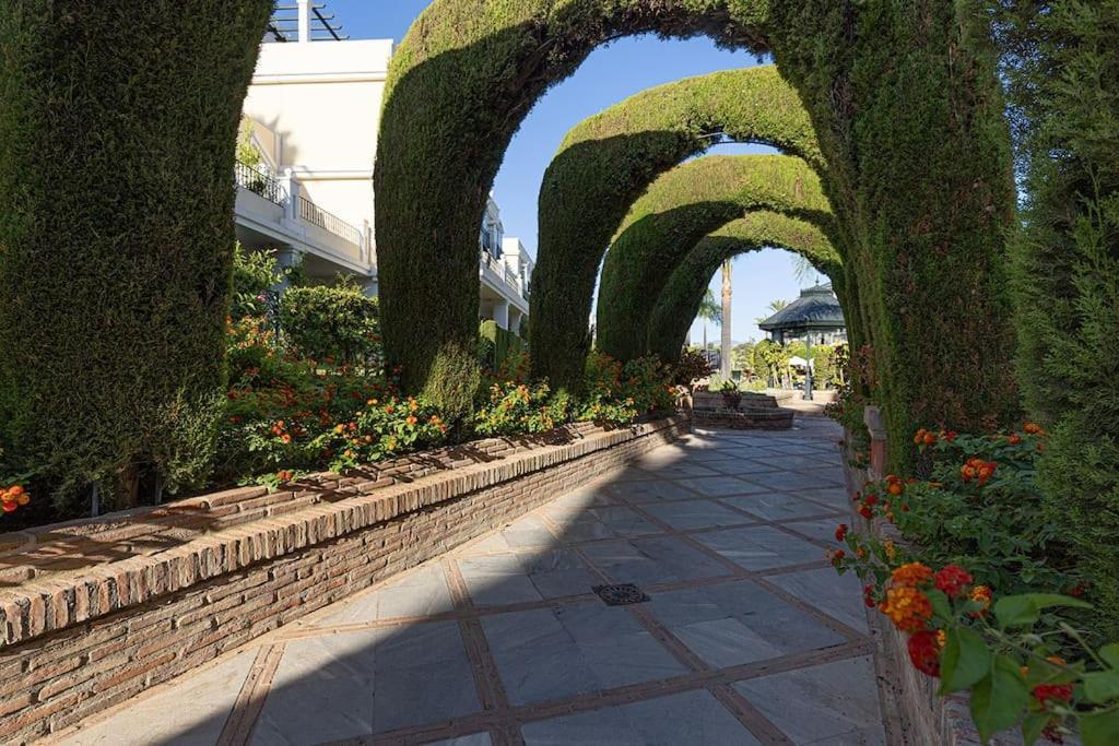 Апартаменты Aloha Gardens In Puerto Banus Марбелья Экстерьер фото